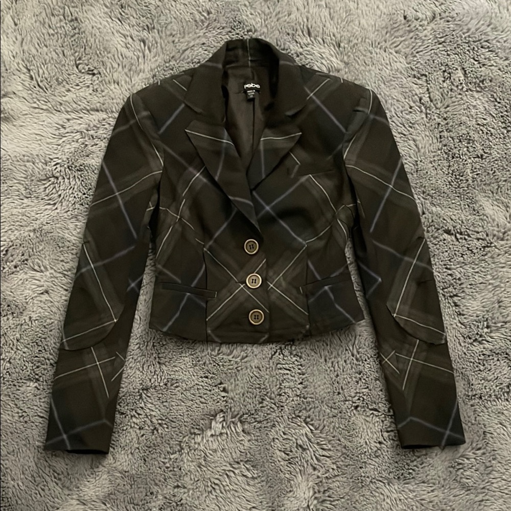 Bebe Vintage Black & Purple Plaid Cropped Blazer